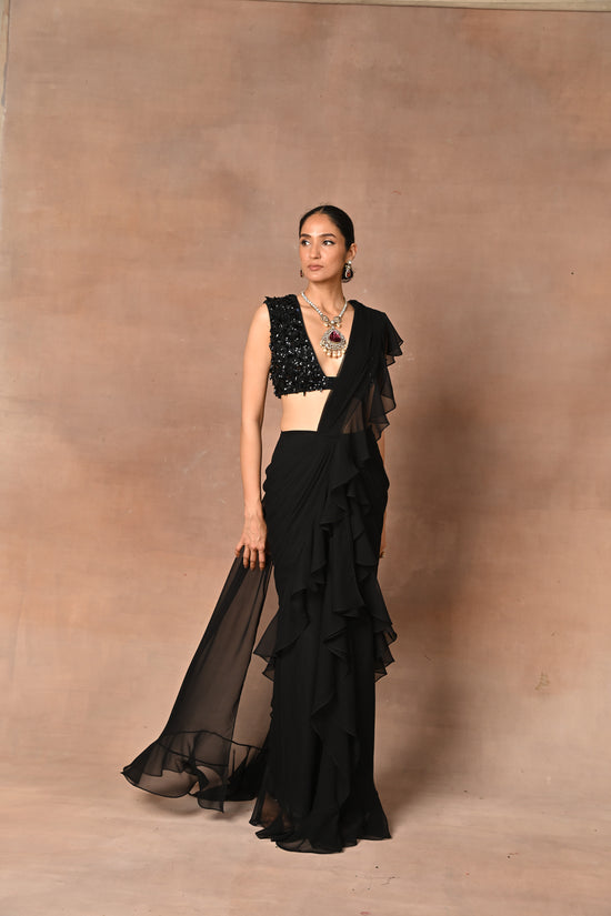 Exquisite Black Drape Saree