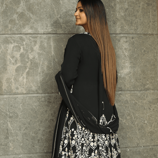 Load image into Gallery viewer, Black Embroidered Sharara Set
